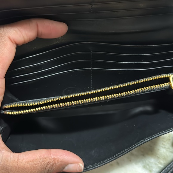 Prada quilted wallet - Picture 9 of 10